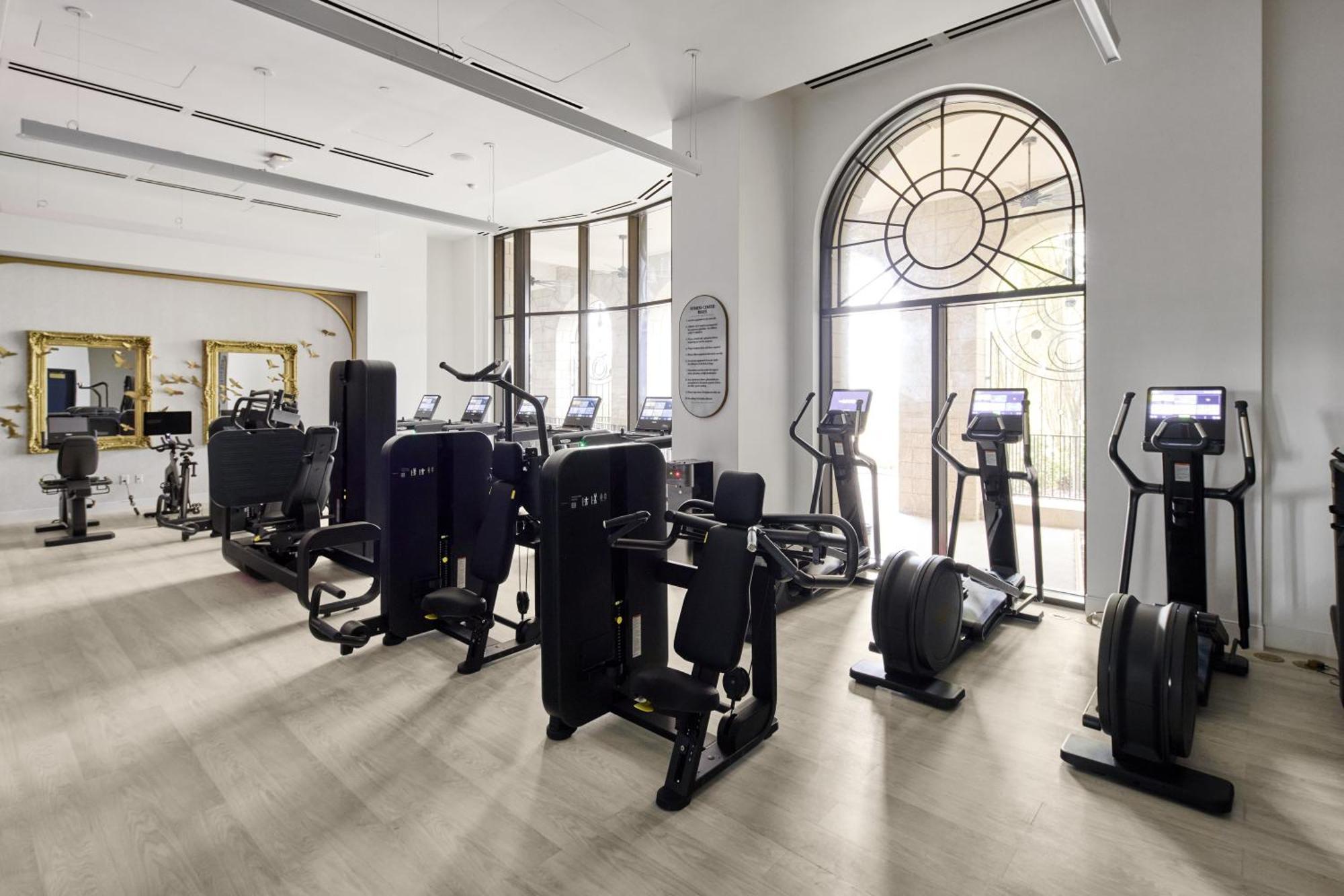 Universal'S Helios Grand Hotel, A Loews Hotel Williamsburg Екстериор снимка